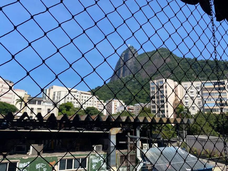 Foto 2 de Apartamento com 2 Quartos à venda, 86m² em Humaitá, Rio de Janeiro