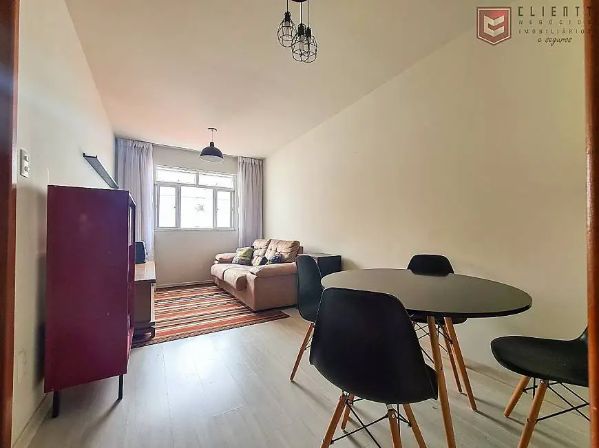 Foto 3 de Apartamento com 2 Quartos à venda, 68m² em Jardim Glória, Juiz de Fora