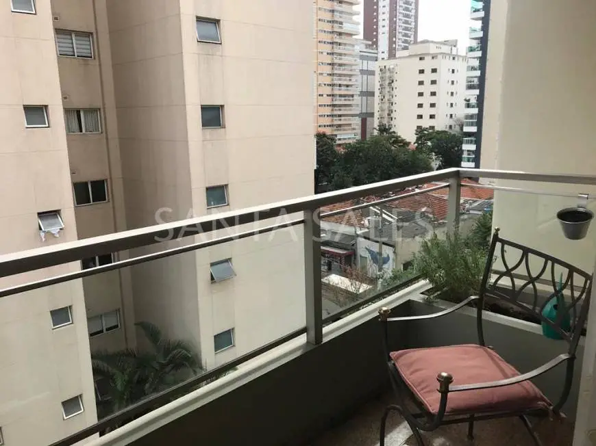 Foto 3 de Apartamento com 3 Quartos para alugar, 105m² em Indianópolis, São Paulo