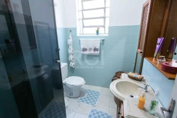 Foto 2 de Apartamento com 3 Quartos à venda, 75m² em São Geraldo, Porto Alegre