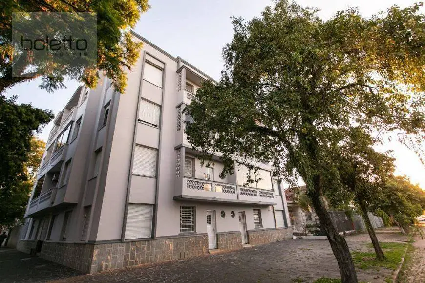 Foto 1 de Apartamento com 3 Quartos à venda, 76m² em São Geraldo, Porto Alegre