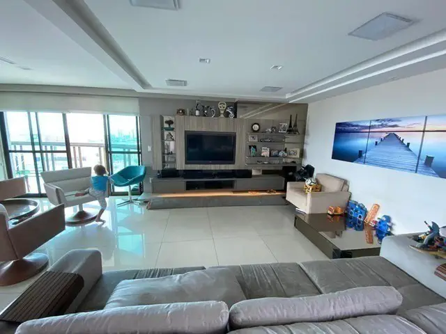 Foto 1 de Apartamento com 4 Quartos à venda, 215m² em Cabo Branco, João Pessoa