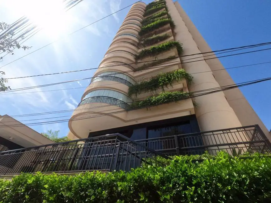 Foto 1 de Apartamento com 4 Quartos para alugar, 330m² em Centro, Araçatuba
