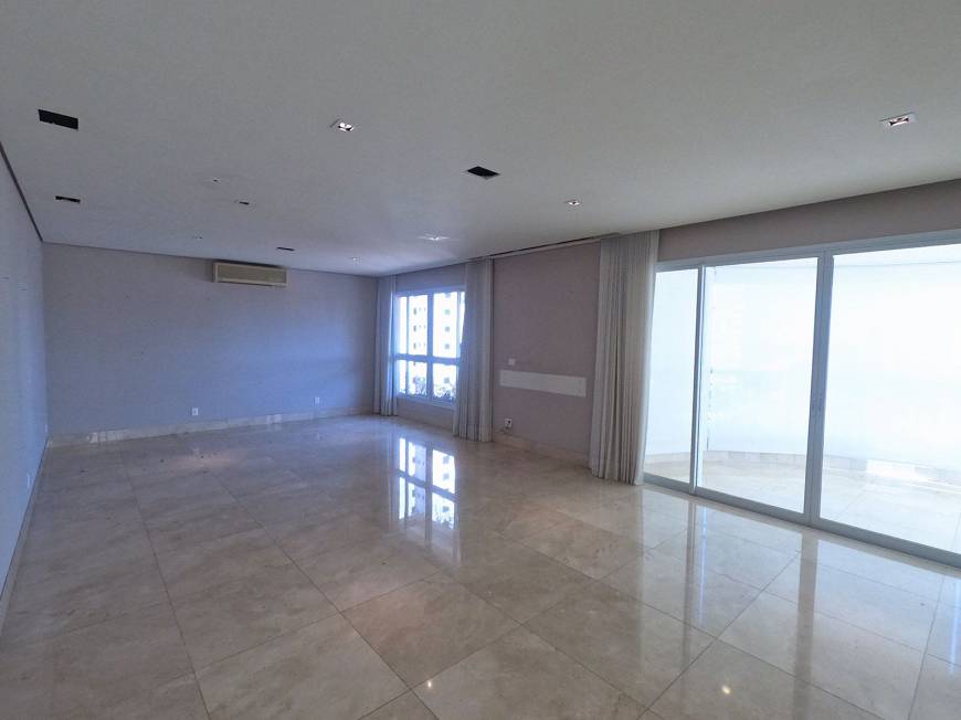 Foto 3 de Apartamento com 4 Quartos para alugar, 330m² em Centro, Araçatuba
