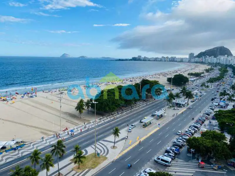 Foto 2 de Apartamento com 4 Quartos à venda, 420m² em Copacabana, Rio de Janeiro