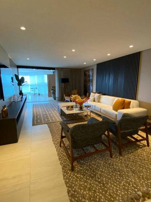 Foto 1 de Apartamento com 4 Quartos à venda, 246m² em Itapuã, Vila Velha