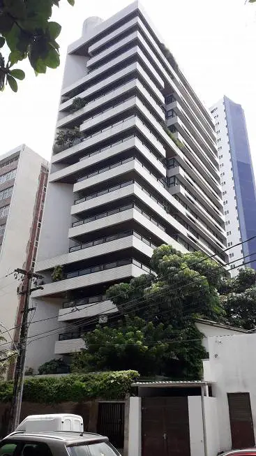 Foto 1 de Apartamento com 4 Quartos à venda, 225m² em Jaqueira, Recife
