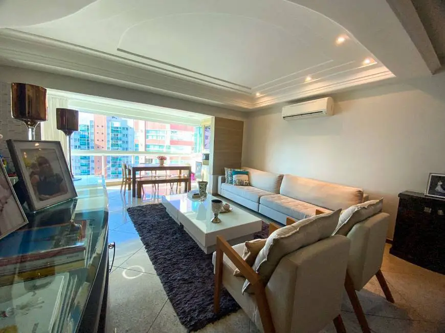Foto 5 de Apartamento com 4 Quartos à venda, 200m² em Praia da Costa, Vila Velha