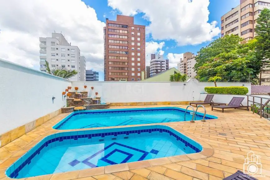 Foto 3 de Apartamento com 4 Quartos à venda, 148m² em Rio Branco, Porto Alegre