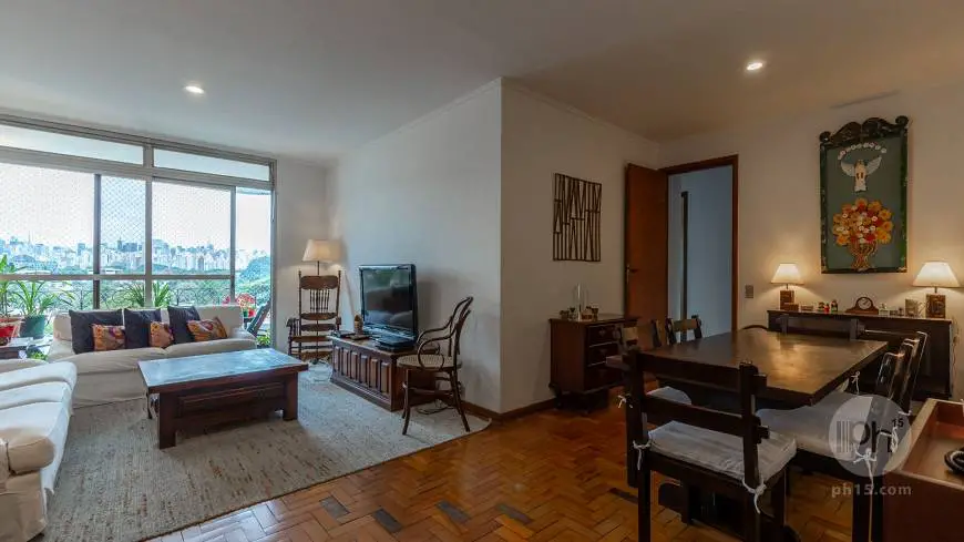 Foto 1 de Apartamento com 4 Quartos à venda, 151m² em Vila Nova Conceição, São Paulo