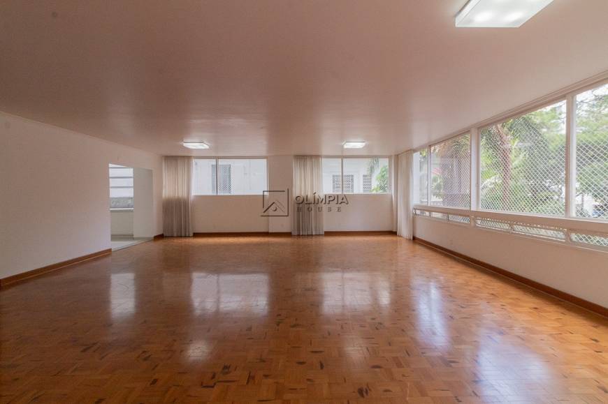 Foto 3 de Apartamento com 5 Quartos para alugar, 325m² em Bela Vista, São Paulo