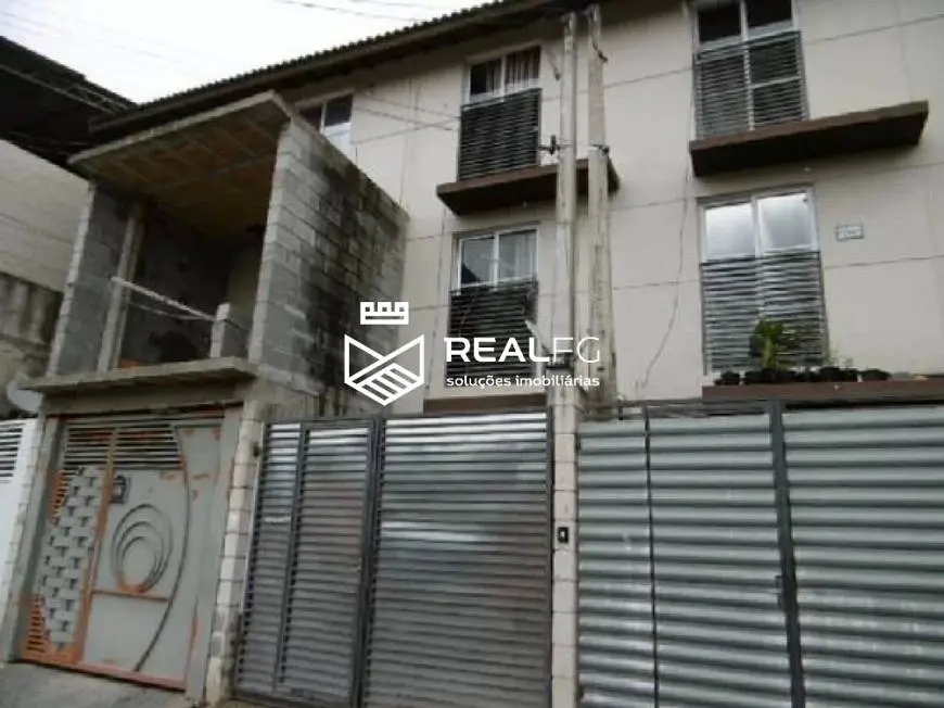 Foto 5 de Casa com 2 Quartos à venda, 78m² em Vila Rosina, Caieiras