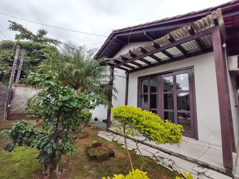 Foto 2 de Casa com 3 Quartos à venda, 105m² em Barra do Rio Cerro, Jaraguá do Sul