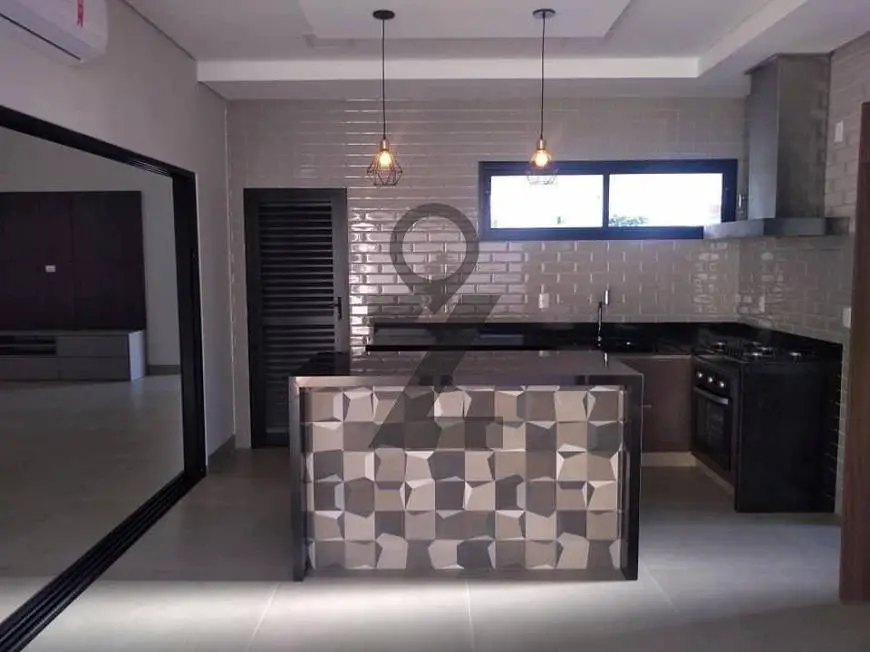 Foto 1 de Casa com 3 Quartos à venda, 360m² em Samambaia Parque Residencial, Bauru