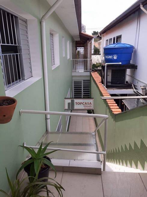 Foto 3 de Casa com 4 Quartos à venda, 250m² em Jardim do Lago, São Paulo