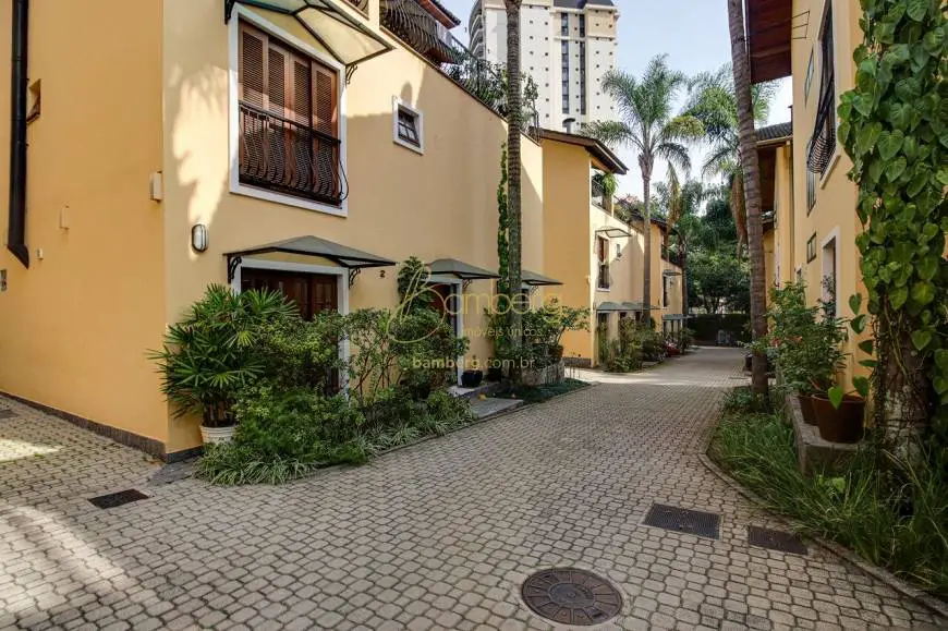 Foto 1 de Casa de Condomínio com 4 Quartos para alugar, 300m² em Alto Da Boa Vista, São Paulo