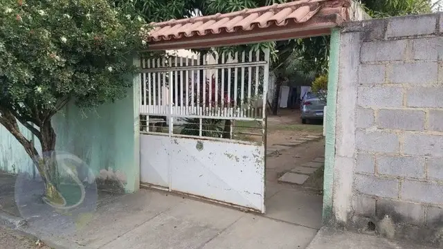 Foto 1 de Lote/Terreno à venda, 200m² em Guanabara, Aracruz