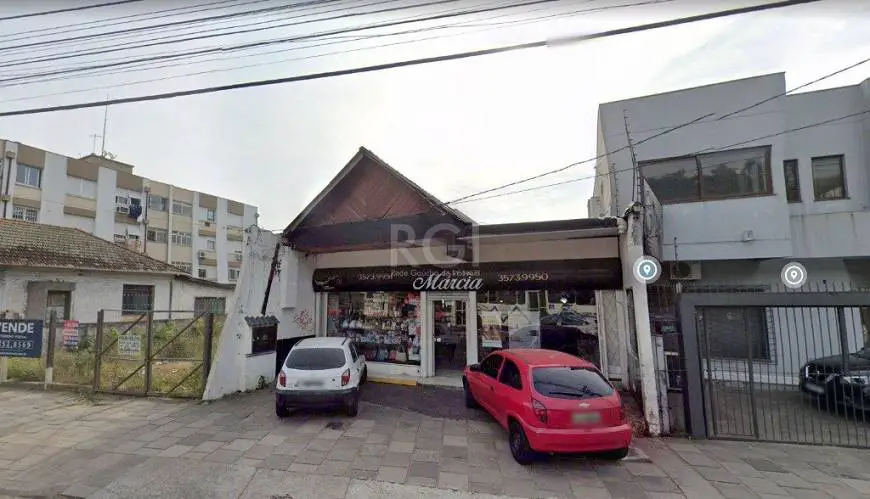 Foto 1 de Lote/Terreno à venda, 465m² em Teresópolis, Porto Alegre