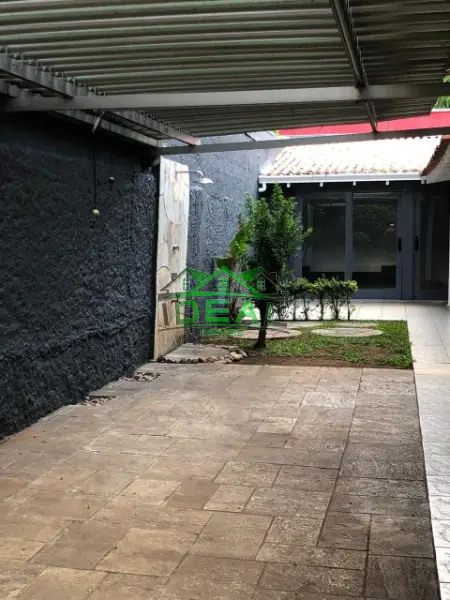 Foto 4 de Sobrado com 3 Quartos para venda ou aluguel, 450m² em Alto de Pinheiros, São Paulo