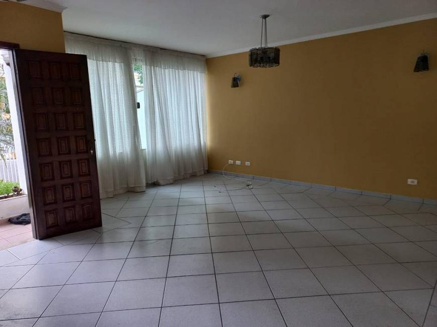 Foto 1 de Sobrado com 3 Quartos à venda, 233m² em Nova Petrópolis, São Bernardo do Campo