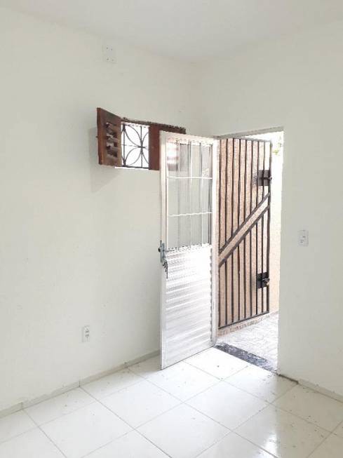Foto 4 de Apartamento com 1 Quarto para alugar, 32m² em Damas, Fortaleza