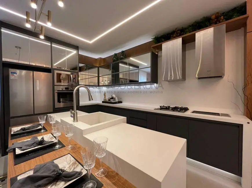 Foto 2 de Apartamento com 1 Quarto à venda, 82m² em Perequê, Porto Belo