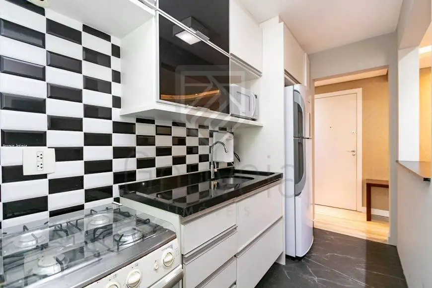 Foto 1 de Apartamento com 2 Quartos à venda, 63m² em Água Verde, Curitiba