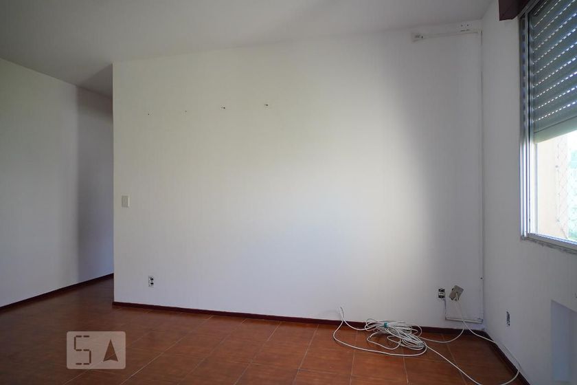 Foto 3 de Apartamento com 2 Quartos para alugar, 54m² em Alto Petrópolis, Porto Alegre