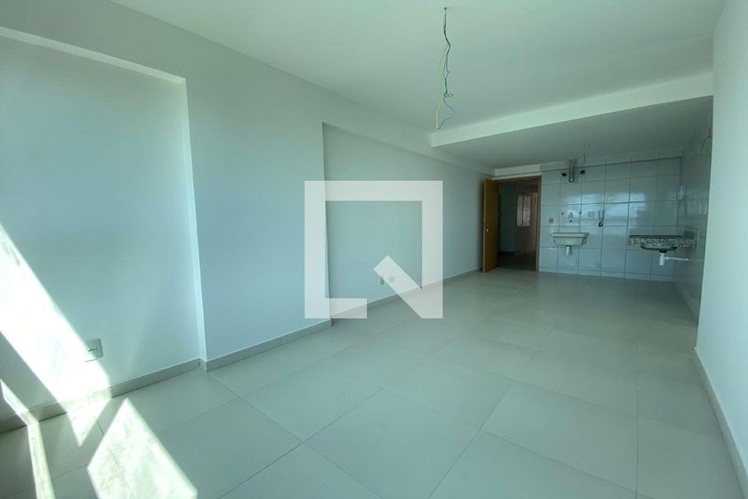 Foto 2 de Apartamento com 2 Quartos para alugar, 55m² em Barra de Jangada, Jaboatão dos Guararapes