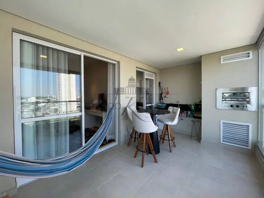 Foto 4 de Apartamento com 2 Quartos à venda, 78m² em Condomínio Royal Park, São José dos Campos