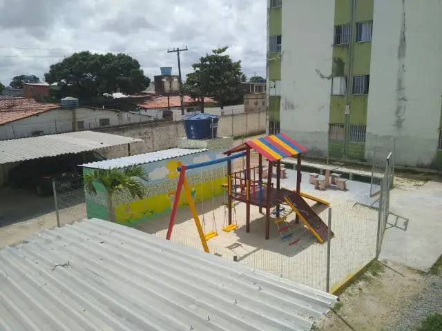Foto 1 de Apartamento com 2 Quartos à venda, 46m² em Peixinhos, Olinda
