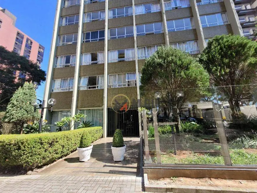 Foto 1 de Apartamento com 3 Quartos para alugar, 91m² em Batel, Curitiba