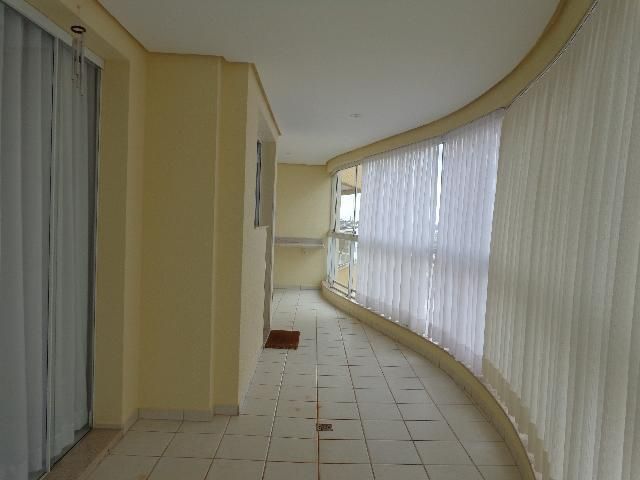 Foto 1 de Apartamento com 3 Quartos à venda, 131m² em Centro, Uberlândia