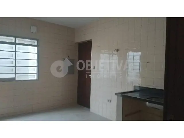 Foto 1 de Apartamento com 3 Quartos para alugar, 65m² em Daniel Fonseca, Uberlândia