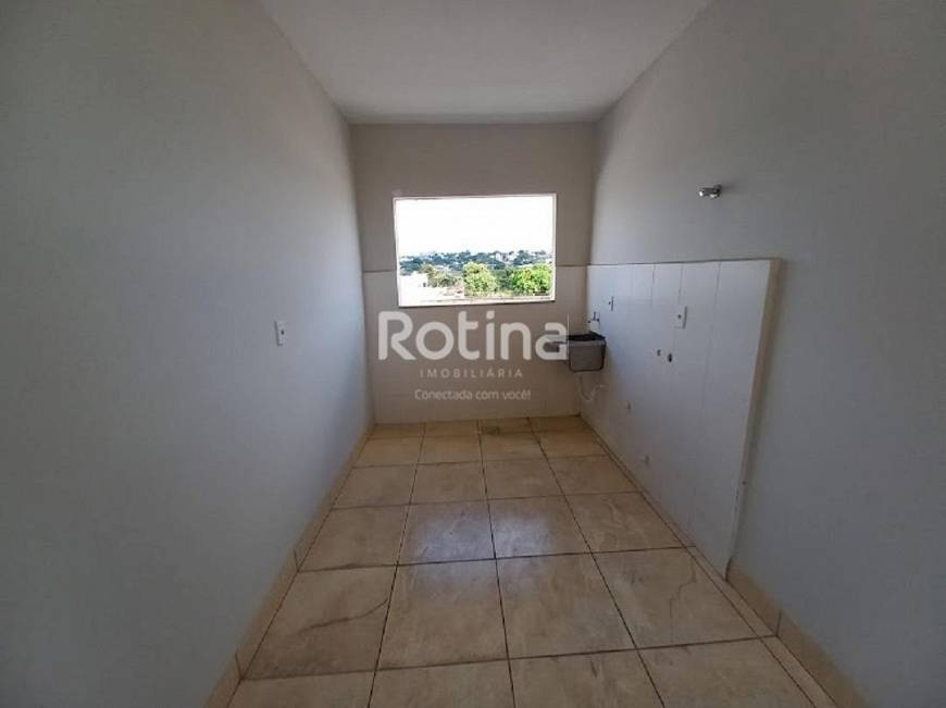 Foto 5 de Apartamento com 3 Quartos para alugar, 98m² em Daniel Fonseca, Uberlândia
