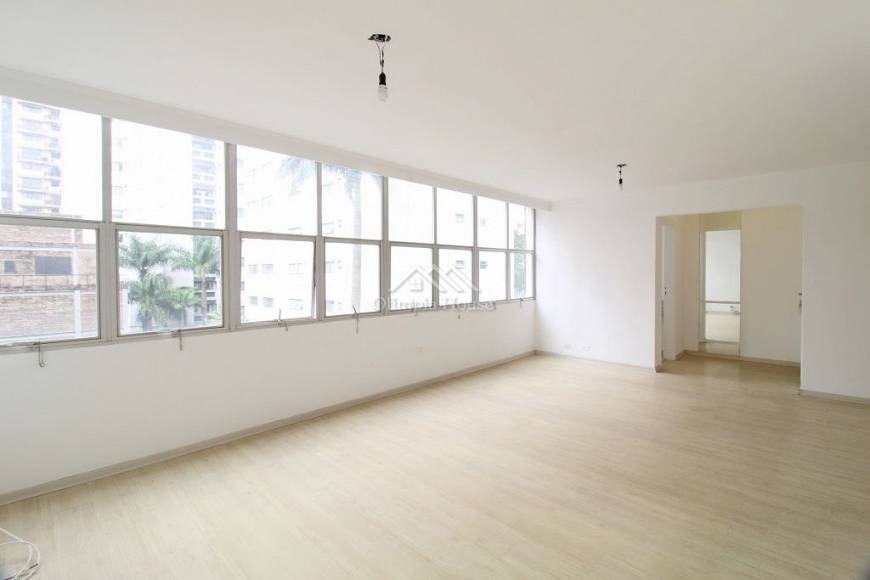 Foto 1 de Apartamento com 3 Quartos à venda, 148m² em Jardim Europa, São Paulo