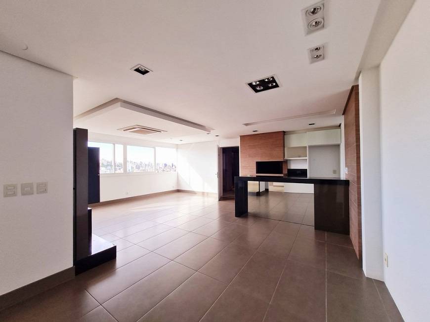 Foto 4 de Apartamento com 3 Quartos à venda, 97m² em Petrópolis, Porto Alegre