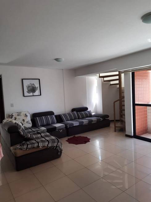 Foto 1 de Apartamento com 3 Quartos à venda, 208m² em Ponta Verde, Maceió