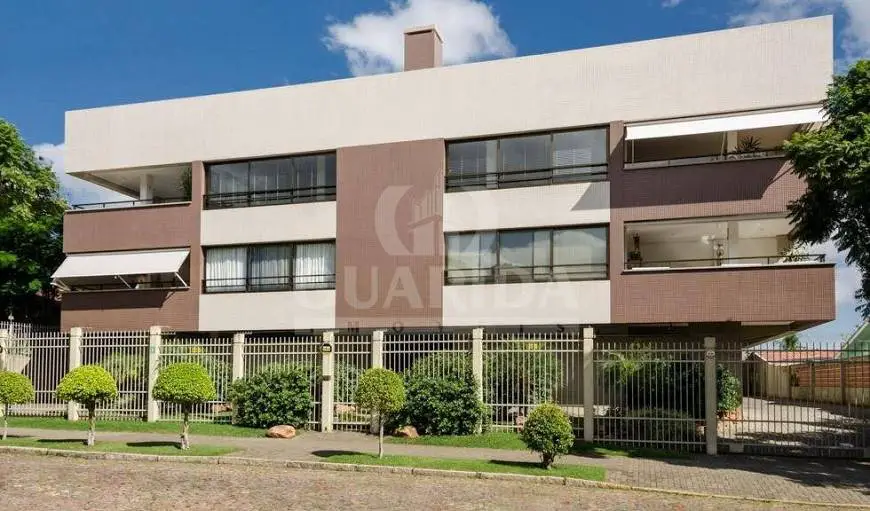 Foto 1 de Apartamento com 3 Quartos à venda, 169m² em Vila Assunção, Porto Alegre