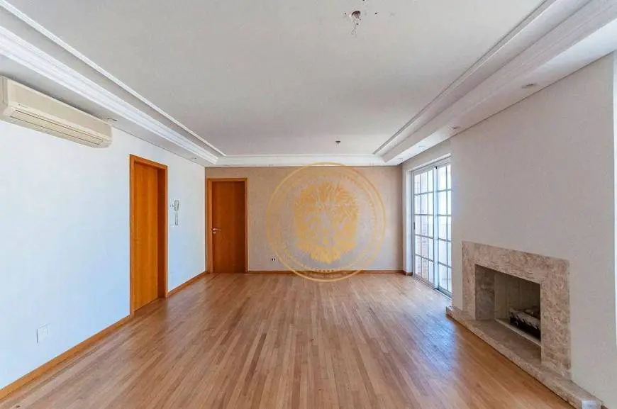 Foto 1 de Apartamento com 4 Quartos para alugar, 167m² em Água Verde, Curitiba
