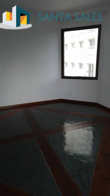 Foto 2 de Apartamento com 4 Quartos para alugar, 250m² em Jardim Europa, São Paulo