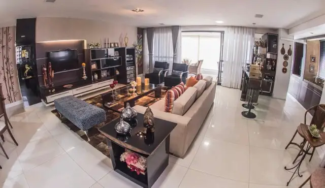 Foto 2 de Apartamento com 5 Quartos à venda, 314m² em Guararapes, Fortaleza
