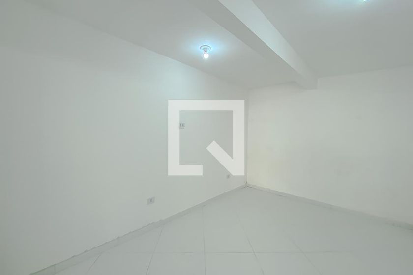Foto 1 de Casa com 1 Quarto para alugar, 40m² em Penha De Franca, São Paulo