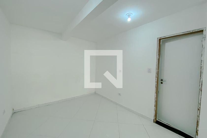 Foto 2 de Casa com 1 Quarto para alugar, 40m² em Penha De Franca, São Paulo