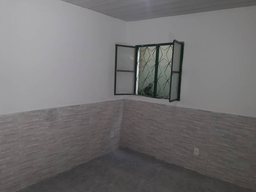 Foto 1 de Casa com 1 Quarto para alugar, 40m² em Vaz Lobo, Rio de Janeiro