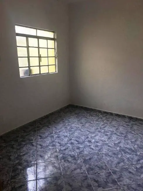 Foto 1 de Casa com 2 Quartos para alugar, 60m² em Palmeiras, Belo Horizonte
