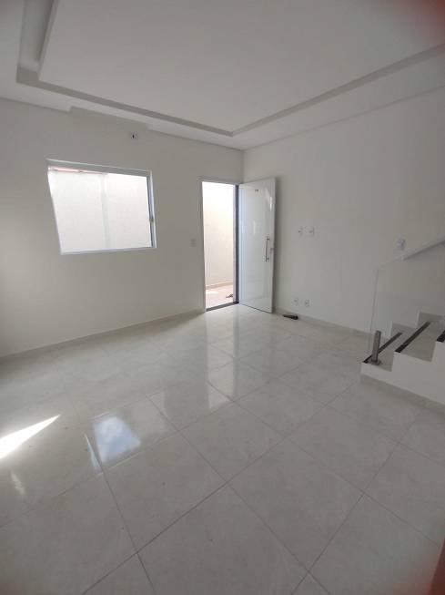 Foto 2 de Casa de Condomínio com 2 Quartos à venda, 60m² em Canto do Forte, Praia Grande