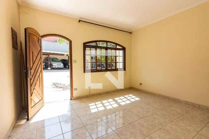Foto 1 de Casa de Condomínio com 2 Quartos para alugar, 65m² em Vila Yolanda, Osasco
