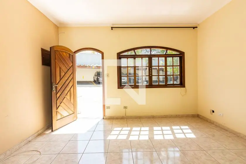 Foto 2 de Casa de Condomínio com 2 Quartos para alugar, 65m² em Vila Yolanda, Osasco
