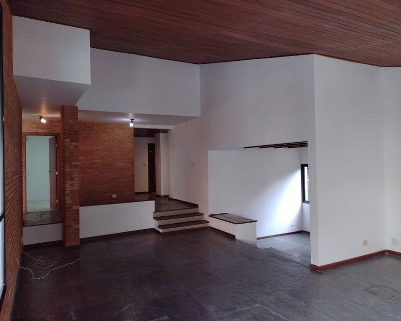 Foto 3 de Casa de Condomínio com 5 Quartos à venda, 361m² em Alphaville Residencial Dois, Barueri